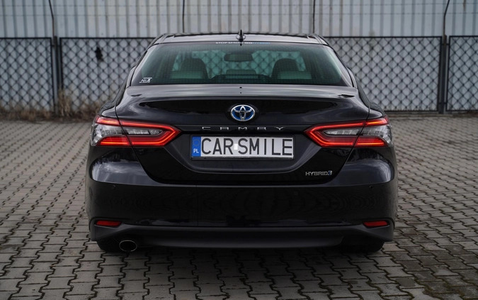 Toyota Camry cena 192605 przebieg: 1, rok produkcji 2024 z Janikowo małe 254